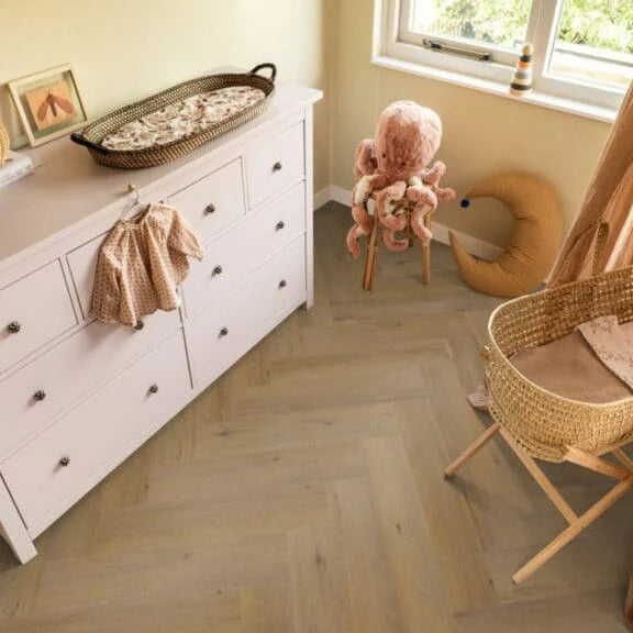 Ambiant – Spigato Vivero Fischgrät Dark Oak Click SRC