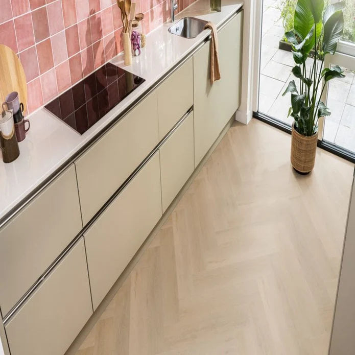 Ambiant – Spigato Vivero Fischgrät Warm Oak Click SRC